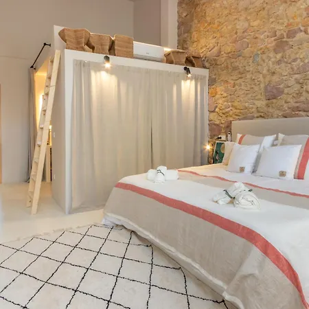 Preciosa Casa Con Piscina En El Centro Palafrugell